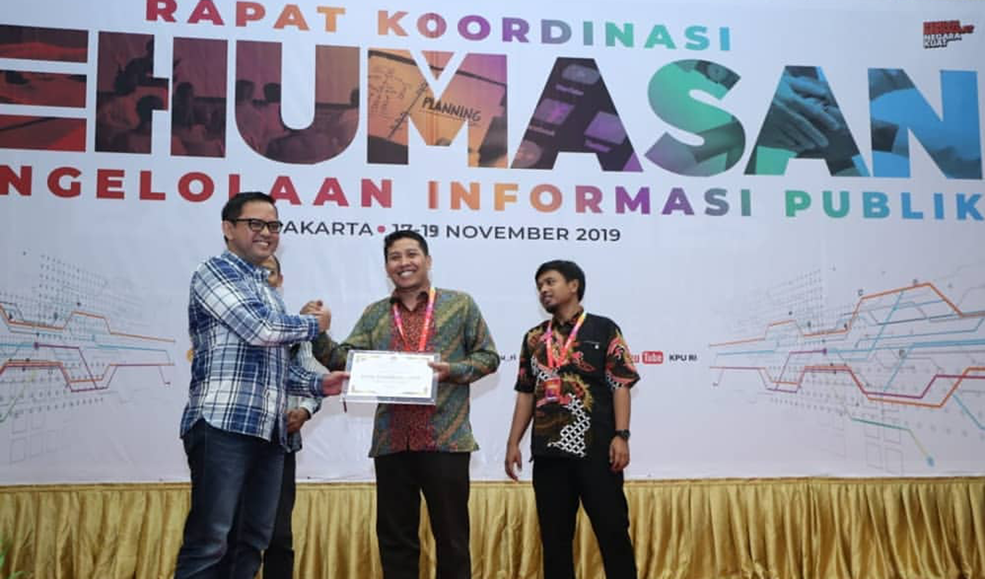 Penganugerahan Pemeringkatan PPID KPU Provinsi/KIP Aceh Tahun 2019